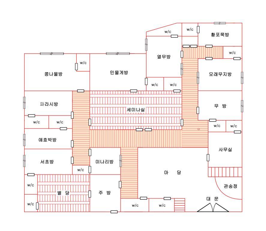 Pinetree View Hanok Guesthouse Jeonju Extérieur photo