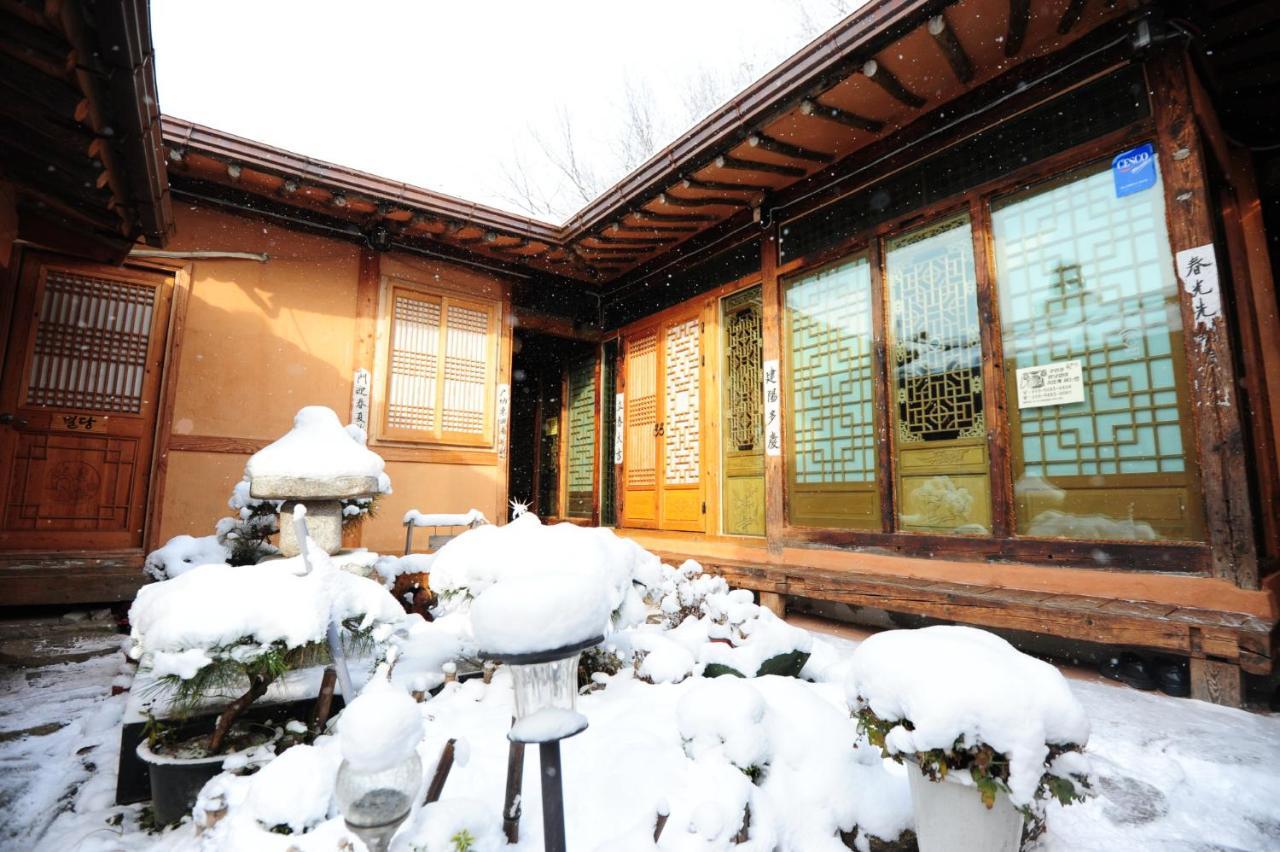 Pinetree View Hanok Guesthouse Jeonju Extérieur photo